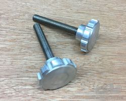 MG J2, F2, L2 seat adjuster knobs