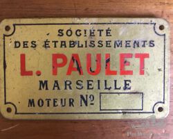 RARE LEON PAULET ENGINE MOTEUR PLATE BADGE