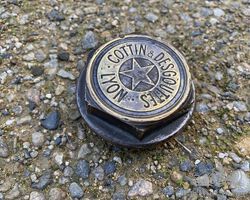 Cottin & Desgouttes hub cap