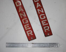 DANGER Emailleschild per Stück
