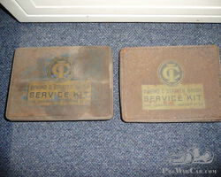 two boxes off brush sets