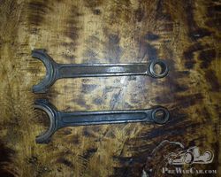 2 bielles pour bugatti 40 ou 44