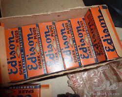 NOS Edison spark plugs 7/8'' threads 8x37-TS