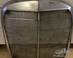 Gril Mercedes Benz W110