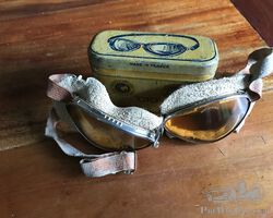 FRENCH OTTO MOTORIST AERONAUT MOTORCYCLE GOGGLES IN ORIGINAL TIN CASE