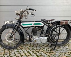 Triumph H 550 ccm