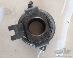 2 x Peugeot 201 original release bearing with housing
