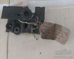 Doorlock left behind Citroen 8cv, 10cv, 15cv nr. 133.090