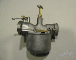 Holley Model NH carburettor.