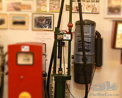 Pratts Motor sport petrol pump | Armstrong Auctions | March 28, 2020