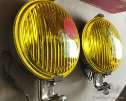 Classic NEW Yellow Wipac GT562 Fog Lights Lambretta Scooter Ford Cortina VW Mini