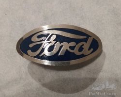 Radiator badge Ford