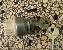 6 x Contact 1930's reproduction Ronin