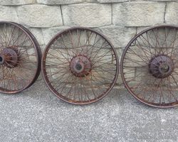 Three beaded edge wire wheels - Siddeley Deasy