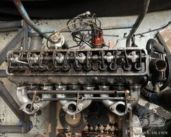 Complete 3,5L delahaye engine and sparenparts