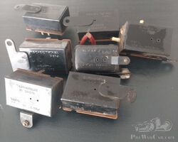 7 x Original klaxon 6 volt signal relay - repetiteur