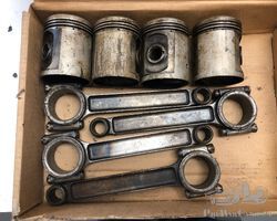 Used Pistons with Wrist Pins & after market Connecting Rods