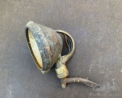 Besnard side light