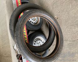 Tyres ( 2) size 34 x 4
