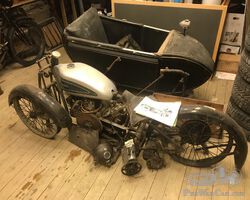 Douglas Type A or B with Gloria sidecar
