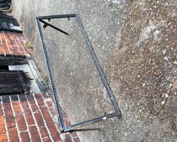 1920’S VINTAGE CAR WINDSCREEN - MADE BY BEATONSON.