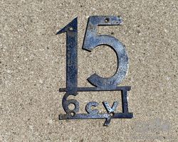 Citroen Traction 15cv badge