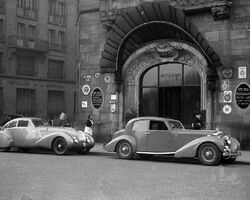 1938 DERBY BENTLEY 4 1/4 LITRE ‘MR’ SERIES VANVOOREN PILLARLESS SEDAN