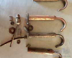 DELAGE VINTAGE BONNET CATCHES