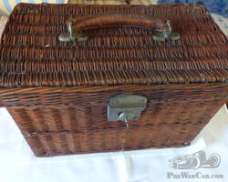 VETERAN CAR PICNIC BASKET , By DREW & SONS, PICCADILLY, CIRCA 1910
