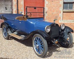 A powerful and very well built four/five seat Dodge Brothers touring car
