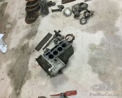Several engine parts and gearbox Rosengart LR4N2