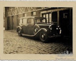 Mercedes Benz Photo