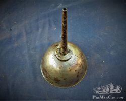 oil can 1930 -1940 Willys EAGLE MADE IN USA