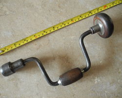 wheel brace