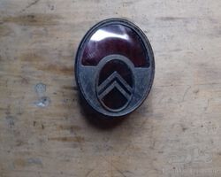 1 Citroën small rear light