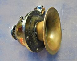 horn buzzing pre-war, new old stock