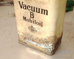 Search for Mathis Kehl or 2l Ricinol oil can ( trade for Mobil Oil Can possible )