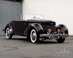 1937 Cord 812 Supercharged Phaeton | The Mitosinka Collection | RM Sotheby's | 16-25 September 2020