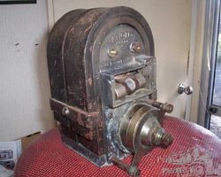National magneto (parts) for a Unidentified carmake