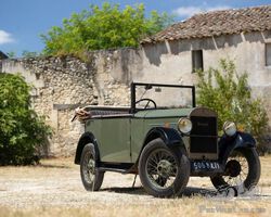 1933 Rosengart LR4 Torpédo | André Lurton auction | Artcurial | 27 Sept 2020