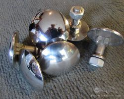MUSHROOM HEADED WING BOLTS