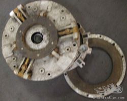 An MG L/K DOUBLE PLATE CLUTCH ASSEMBLY