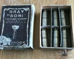 Box of Rare Bray Acetylene BURNER Carbide Lamp Burners 14 L bray Roni Lucas no 52