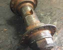 VINTAGE MOTORCYCLE SIDECAR HUB OR CYCLECAR.