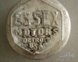 Essex hubcap for 1920s car