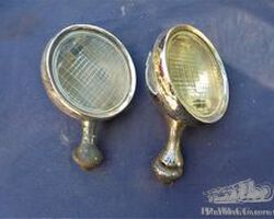 a pair of position lights
