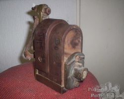 Bosch magneto (parts) for a Unidentified carmake