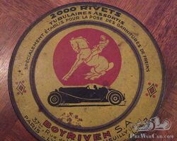 Unique box with rivets from Boyriven 1930-1940