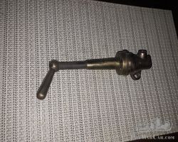 robinet de vidange pour moteur de dion bouton(price 150€)