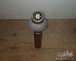 1 jauge pour reservoir d'essence peugeot ( prix 70€)